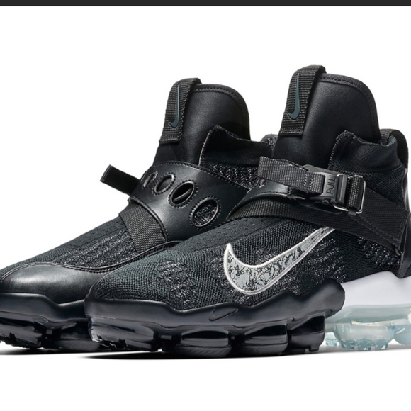 Nike Air VaporMax Premier Flyknit "Black/Metallic Silver" - Picture 4 of 9